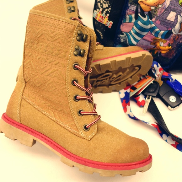 womens tan combat boots